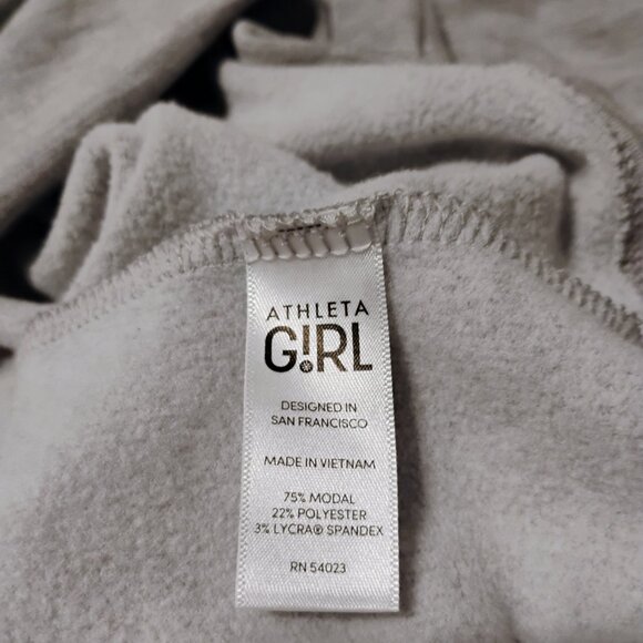 Athleta Sweatshirt Buttery Cozy Balletcore Scoop Neck Thumbhole Athleisure S - Picture 8 of 10